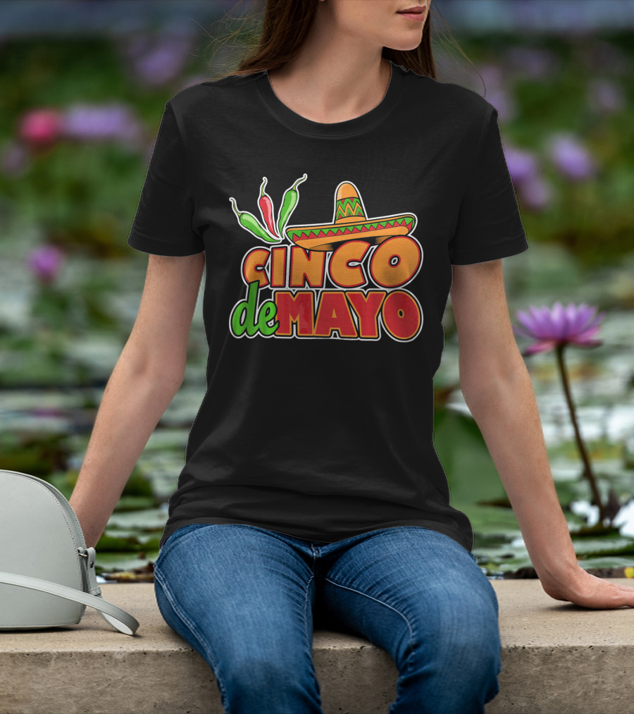 Cinco De Mayo Sombrero And Chilis T-Shirt