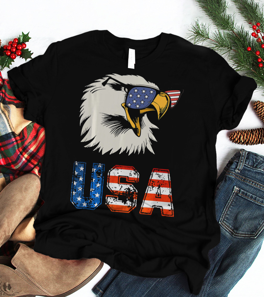 USA Patriotic Eagle American Eagle Flag Sunglasses T-Shirt