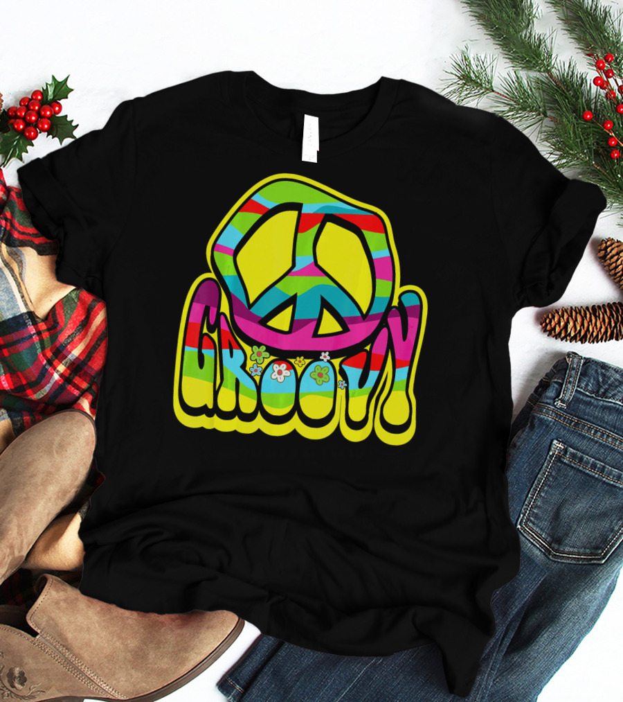 Groovy Colorful Peace Sign 60s 70s Hippie Vibes T-Shirt