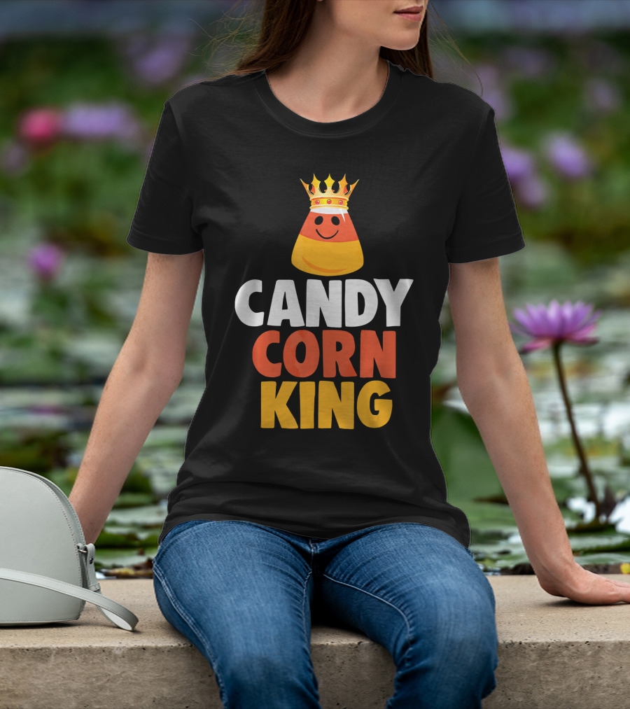 CANDY CORN KING HALLOWEEN TRICK OR TREAT T-Shirt
