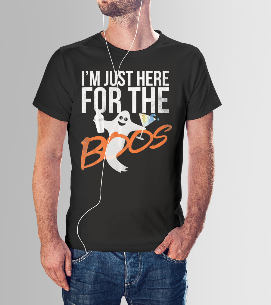 I'm Just Here For The Boos Ghost Holding Cocktail And Drink Shaker T-Shirt