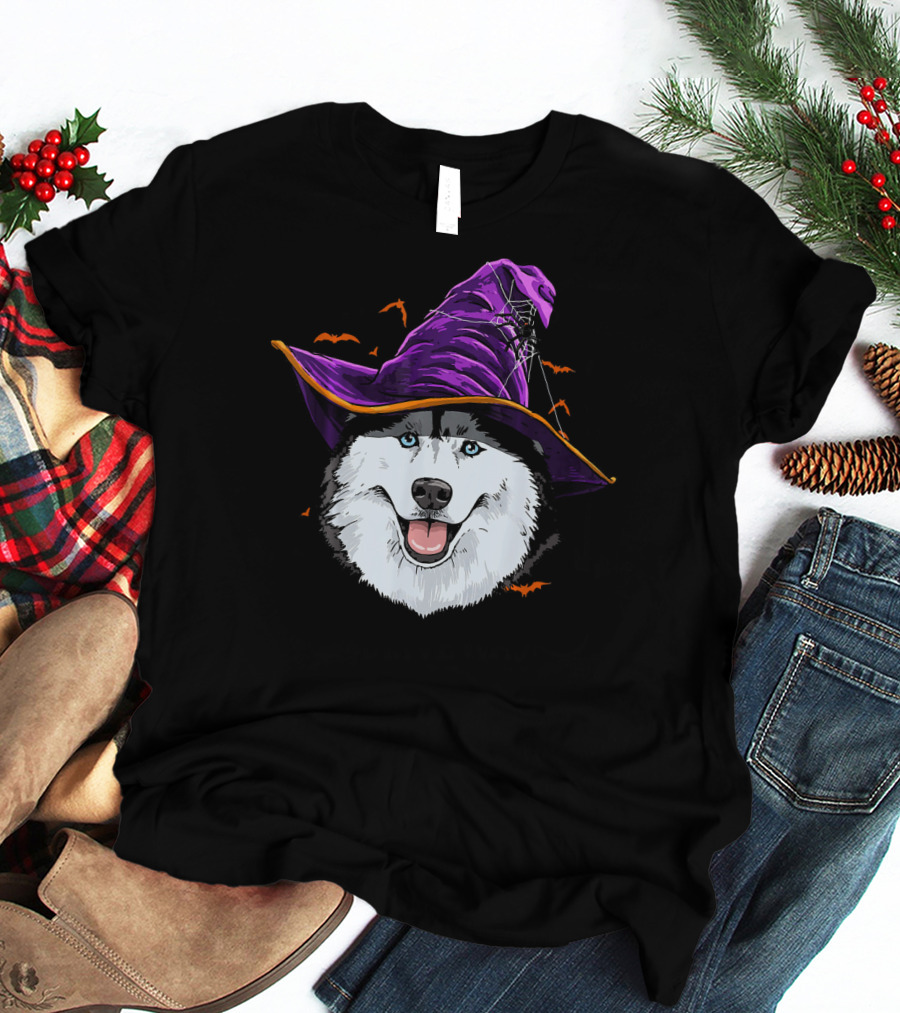 Siberian Husky Purple Witch Hat With Bats And Cobwebs T-Shirt