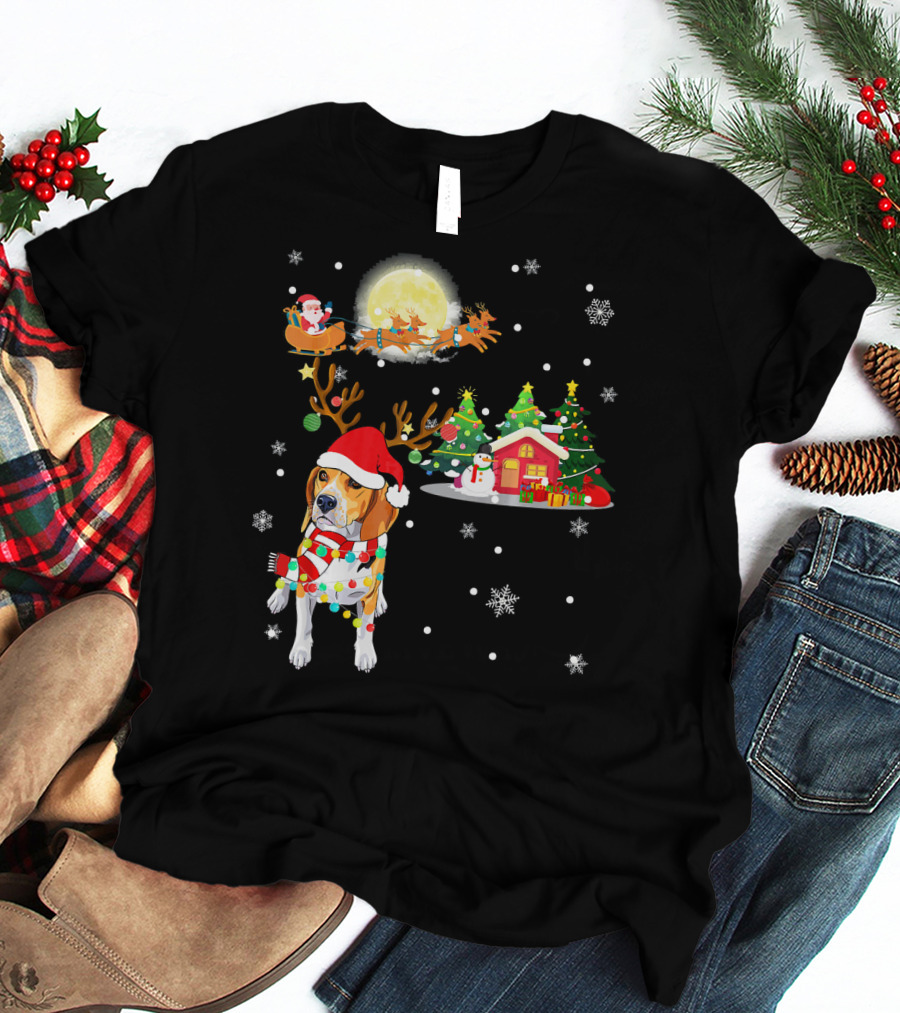 Beagle Christmas Santa Sleigh Trees Snowman Holiday Scene T-Shirt